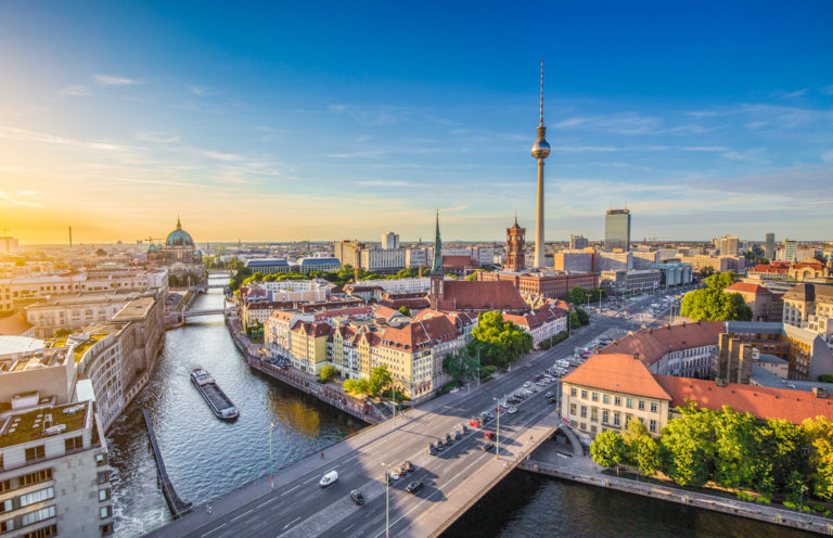 top-10-shopping-centers-in-berlin-foundation-recruitment